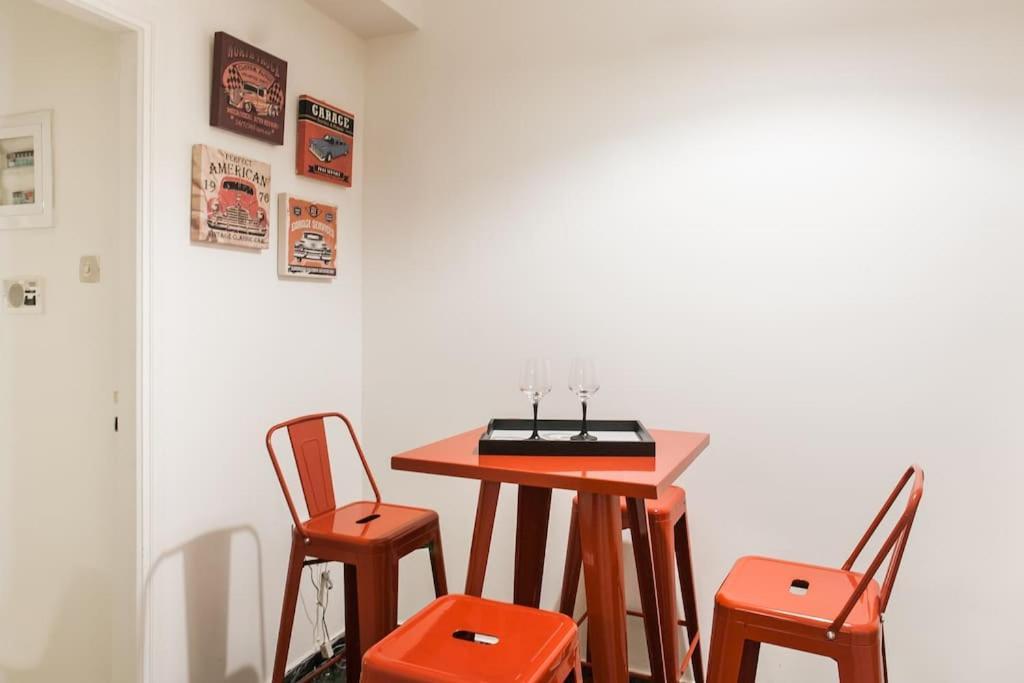 Downtown Athens-Plaka Skoufou Apt/Vaccinatedhost Luaran gambar